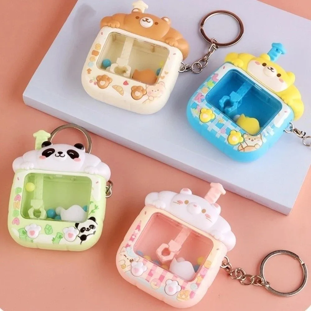 Creative Plastic Catching Ball Machine Keychain Little Panda Cartoon Tiny Arcade Games Pendant Cute Funny Funny Finger for Bag