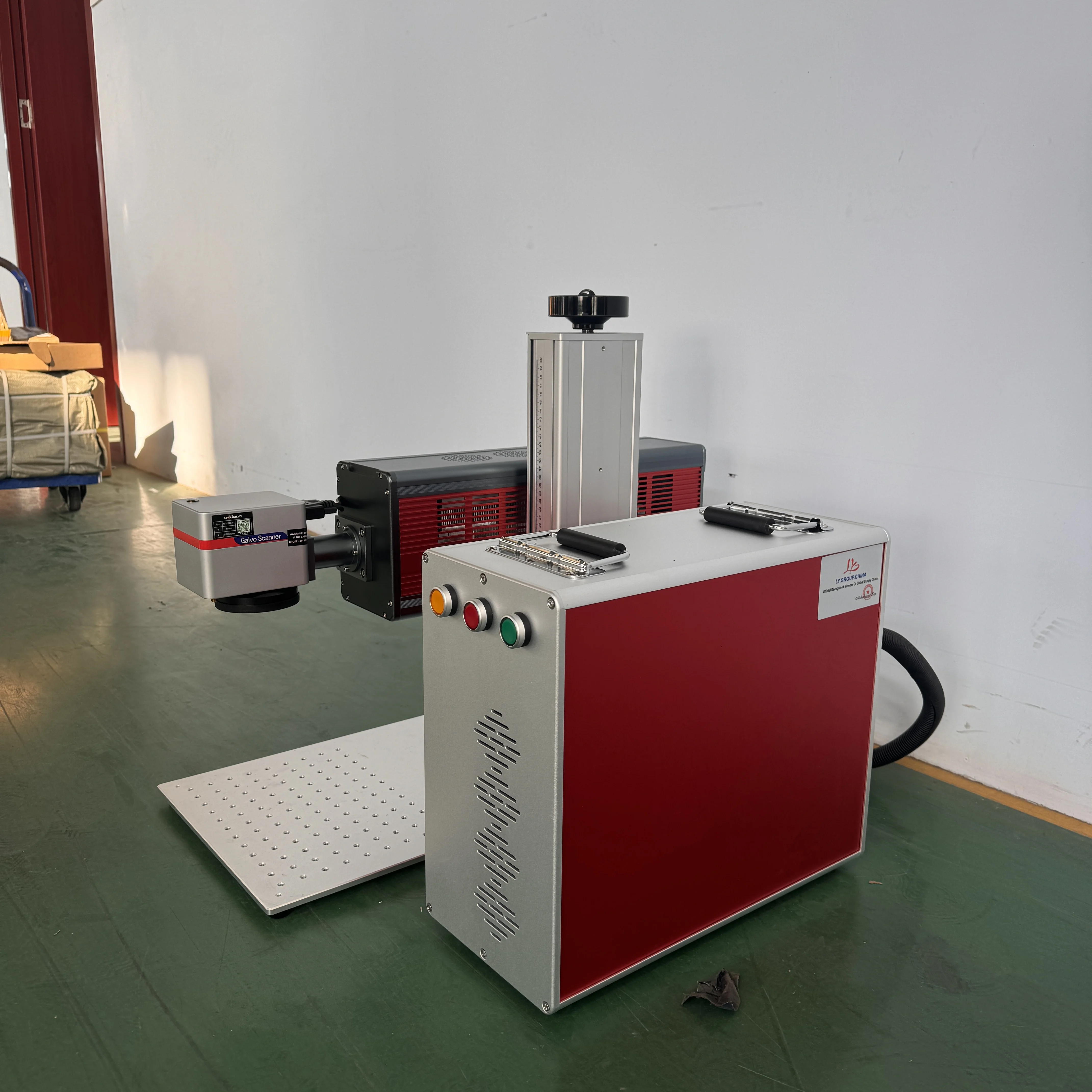 Split Type 50W Fiber Laser 30W Davilaser Co2 Laser Marking Machine 40W Raycus Max JPT Engraver Cutter 20W for Metal Non-metal