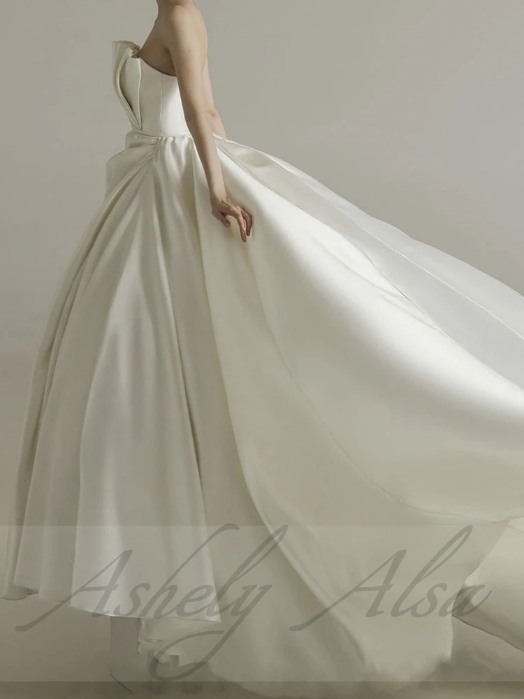 Robe de Mariée en Satin Plissé Sans Bretelles, Design Simple, avec Traîne Bouffante, pour Patients