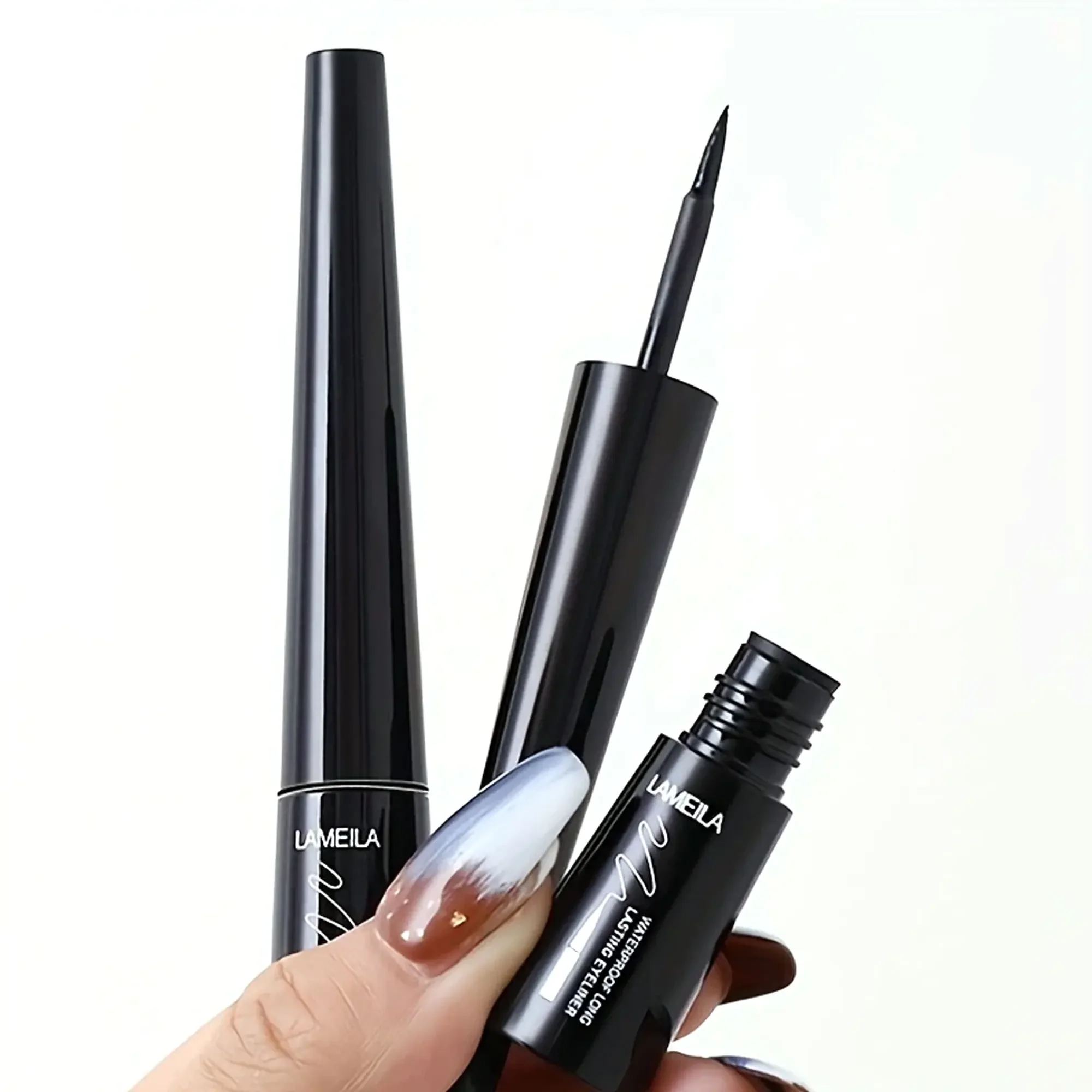 1. 얇은 팁의 아이라이너 펜, 방수 및 땀에 강함,  - Waterproof Liquid Eyeliner Pen 리뷰 및 가격