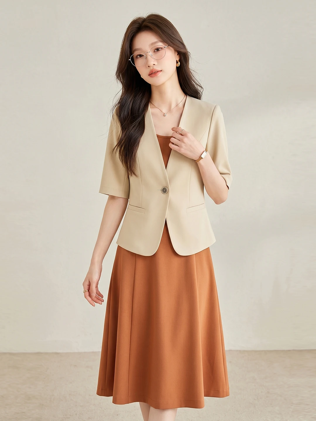 

Summer Short Sleeve Suit Set Women's Waist-Cinching Slimming Midi Dress Two-Piece Set Fashionable Workwear Light Maturity Style