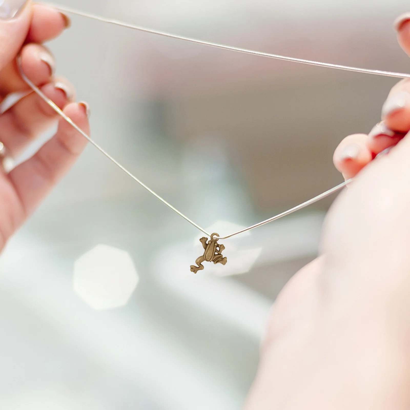 50Pcs Vintage Frog Necklace Pendant Charms Metal Hanging DIY Jewelry Craft Accessories Frog Charm Necklace Pendants