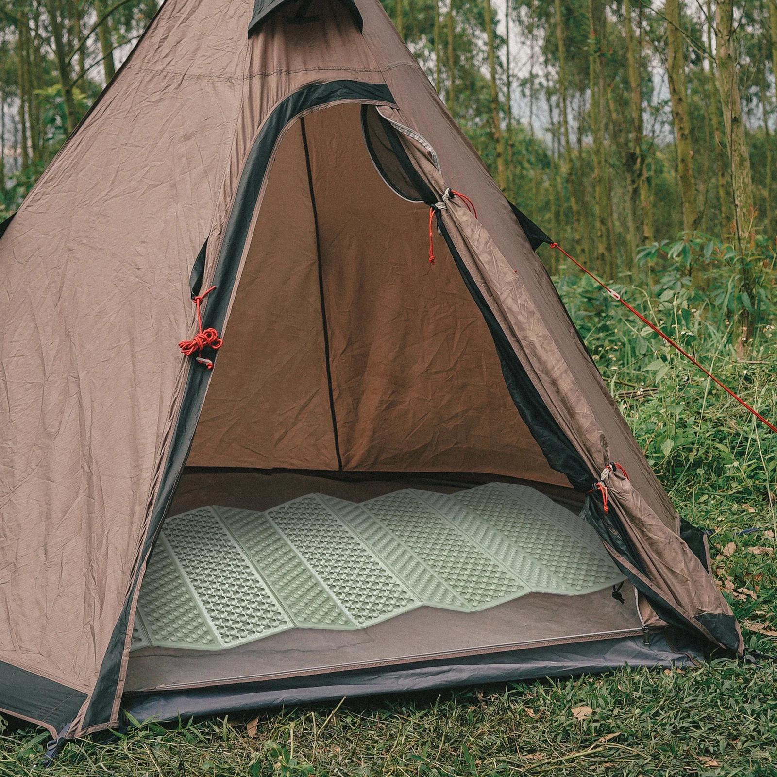 

Foldable Camping Pad Green Aluminum Film Moisture proof Picnic Mat Lightweight Washable Easy to Carry Outdoor Hiking Beach Fun