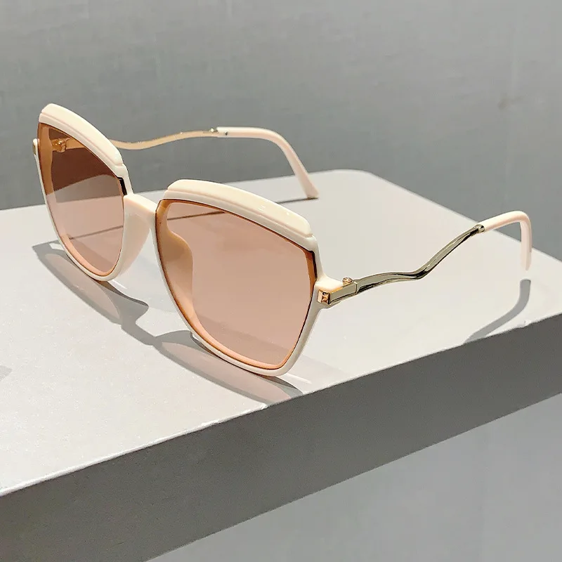 Fashion Vintage Luxury Brand Designer Irregular Sunglasses Women For Men Sun Glasses Punk Popular Oversized Big Frame Shades