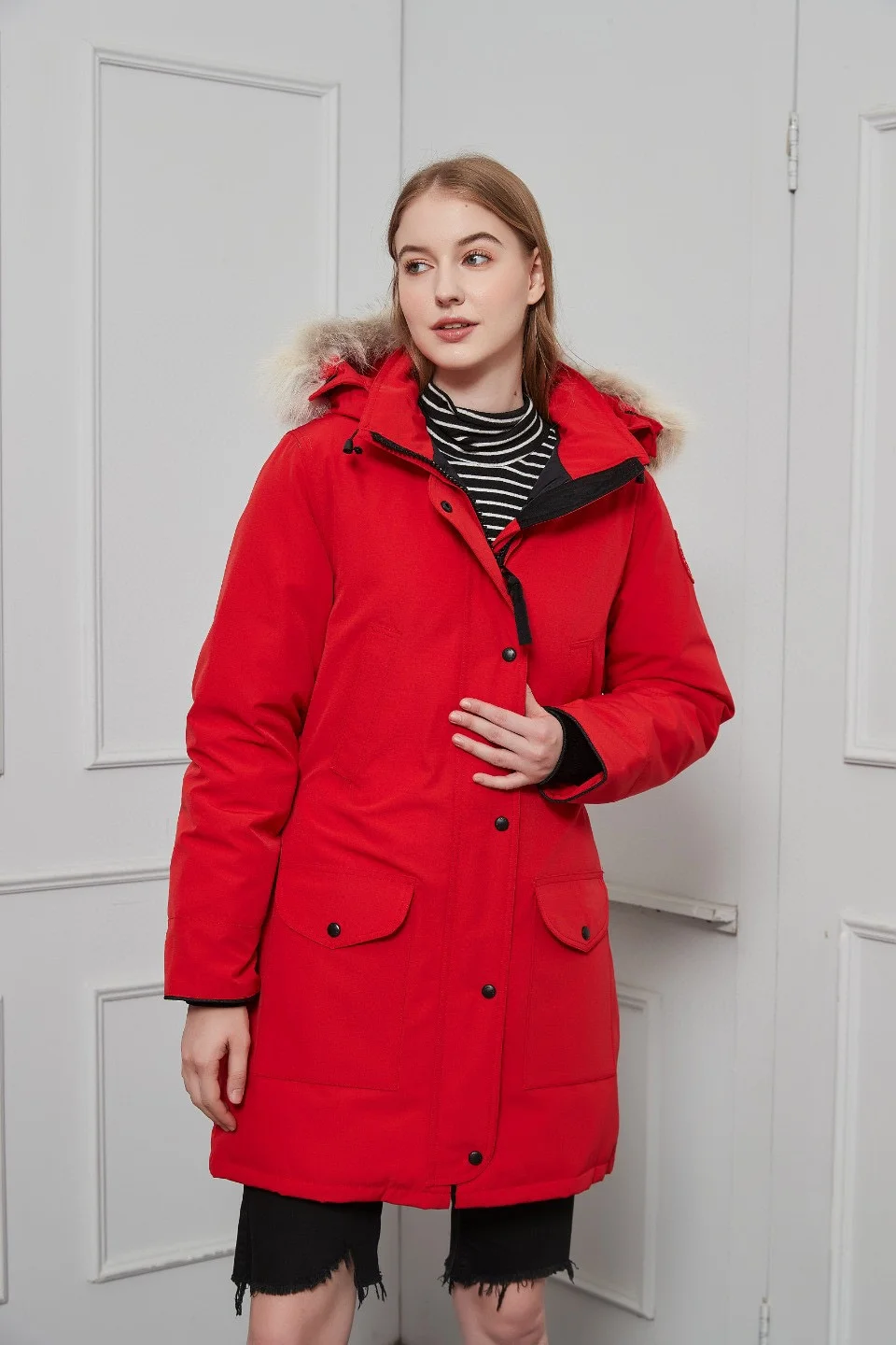 Women style Winter warm Long Down Jacket Famous designer designed Luxury brand windproof hooded high-quality Slimming wais coat