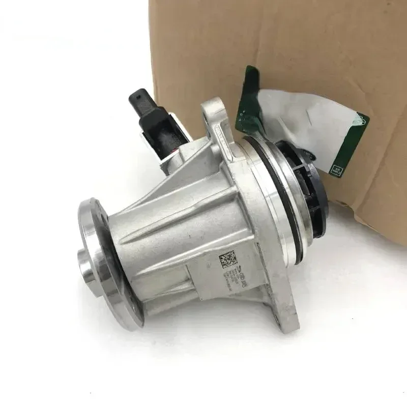 3.0 Diesel Engine Water Pump W/ Sensor For Land Rover Discovery LR4 Range Rover RR Sport Velar Jaguar JDE39951 LR061982 LR089625