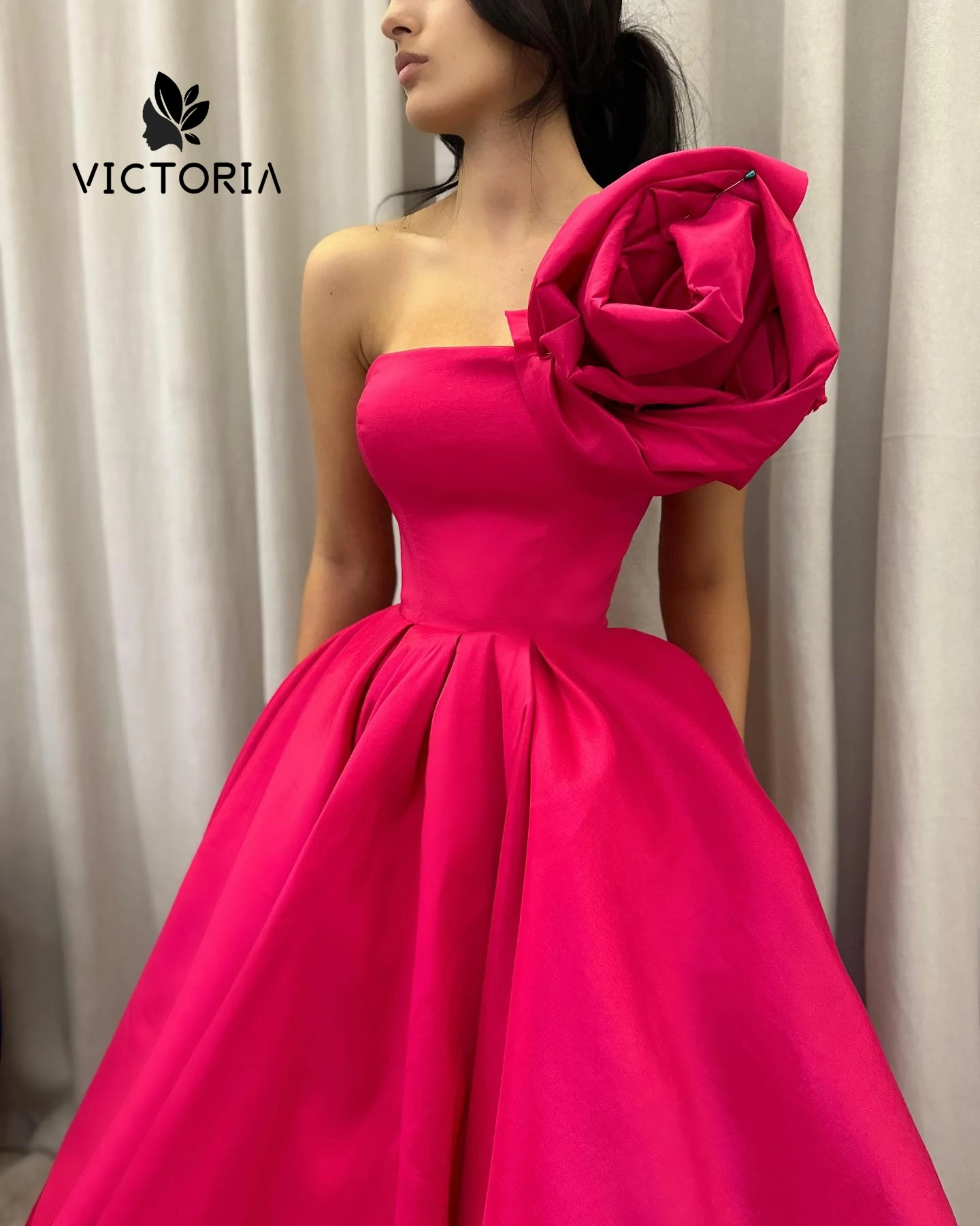 

Stylish Dark Pink A-line Dubai Evening Dresses Ruched Shoulder Arabic Wedding Guest Gowns 2025 Party Recption Dress Customized