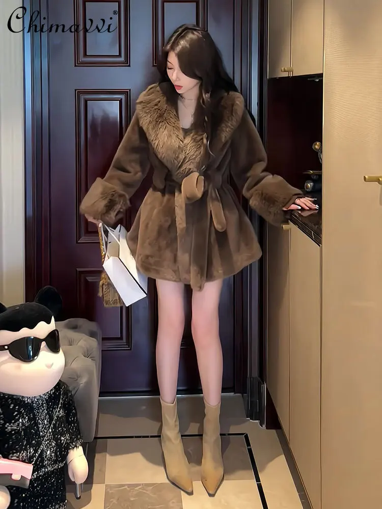 Kawa Futro Płaszcz Damski 2025 Zimowe Ubrania Nowa Ekskluzywna Moda Temperament Duży Futrzany Kołnierz Futrzana Ciepła Kurtka Damskie Top