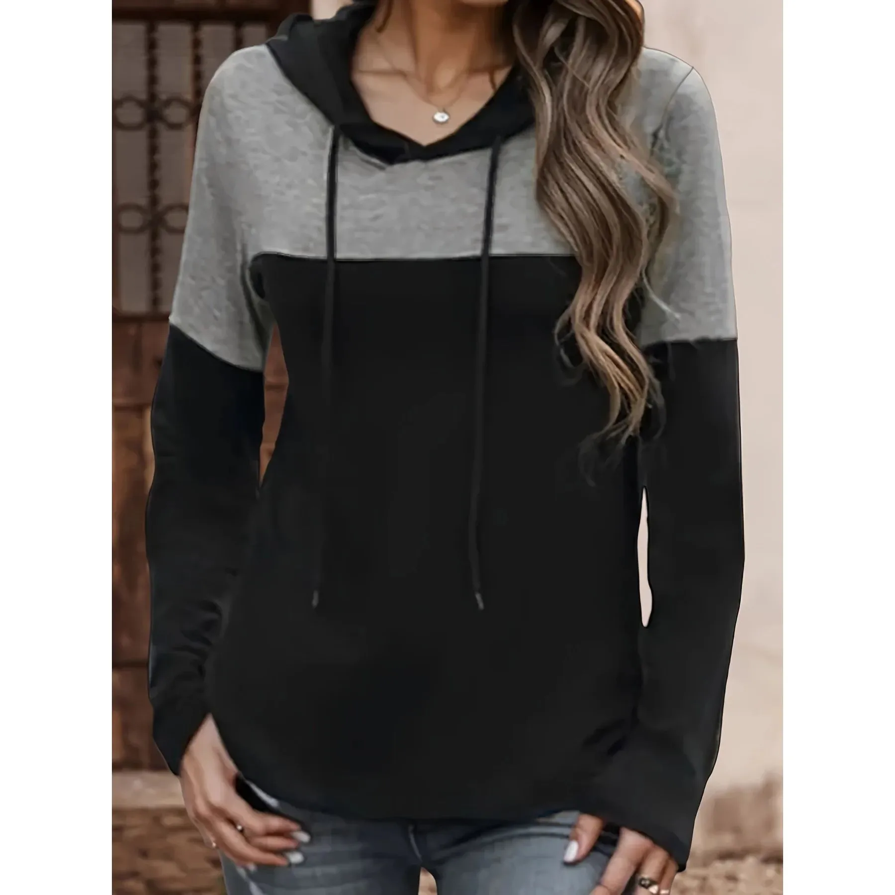 هوديز نسائية مطبوعة بتصميم مرقع، سترات طويلة غير رسمية لموسم ربيع 2025، مواد أخرى 00%، ملابس نسائية عصرية