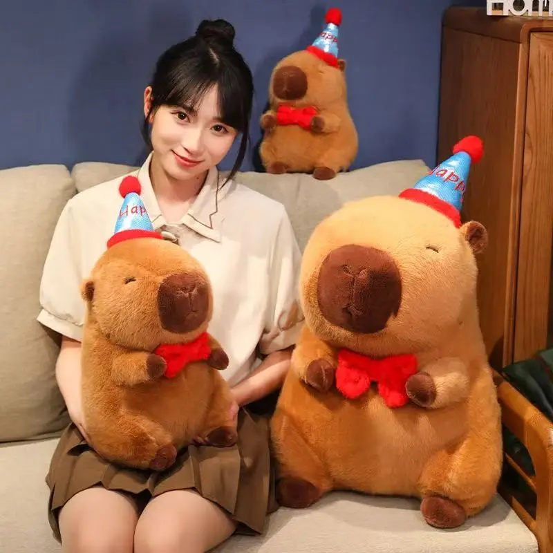 لطيف كابيبارا مع حقيبة الظهر دمية ألعاب من نسيج مخملي كابيبارا عيد ميلاد / البطاطس المقلية سلسلة أنيمي خنزير غينيا Kawaii هدية عيد الميلاد