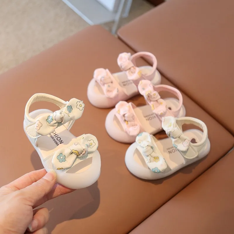 

2025 Summer Children Cartoon Bow Soft Soled Sandals Baby Fashion Anti Slip Walking Shoes Designer Kids Casual Sandals Zapatos