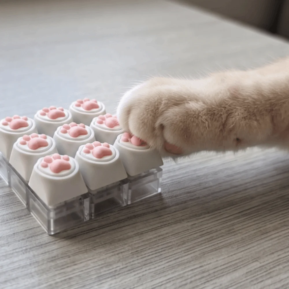 Cat Paw Button Cat Fidget Keychain 9 Keys Silent Keys Cat Mechanical Keyboard Keyring Luminated Button Creative Keycap Keychain