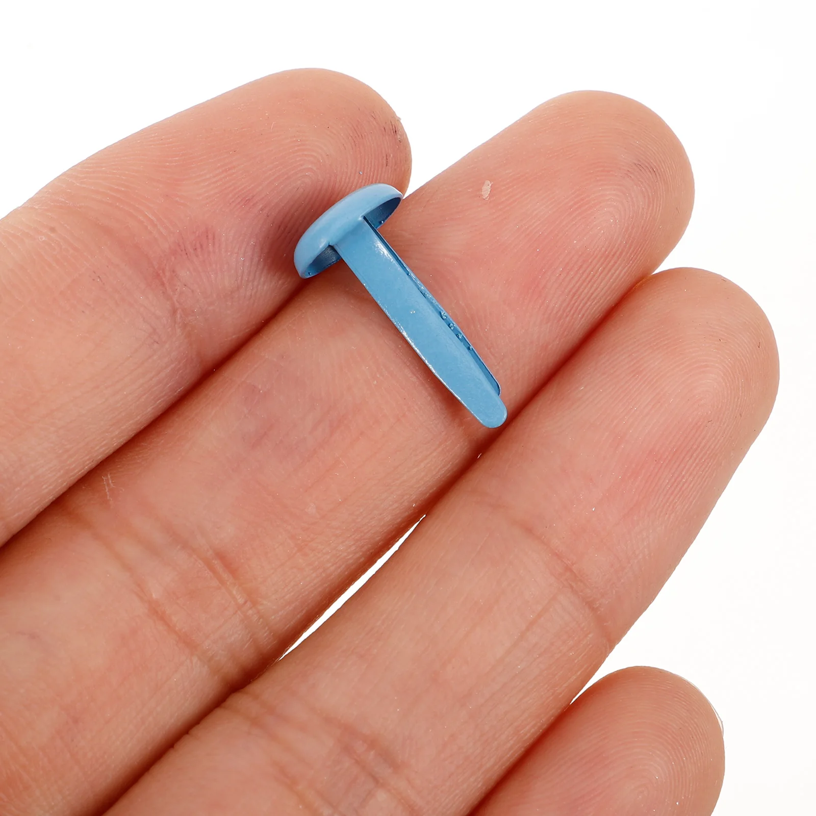 

200pcs Two legged Nails 8x15mm Blue Iron Material DIY Craft Brads for Kids Paper Crafts Scrapbooking Photos Accessories