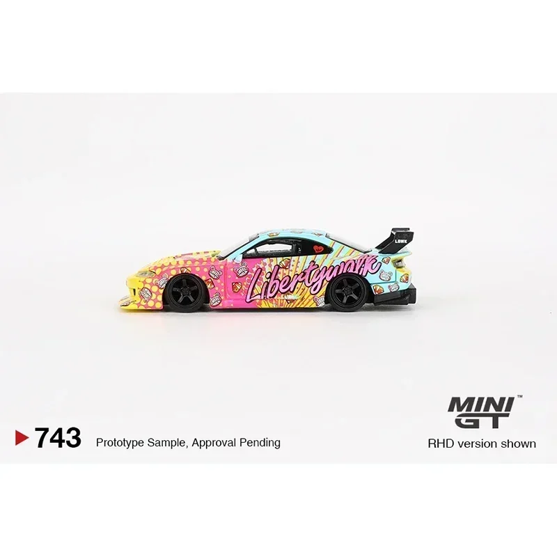 

MINIGT 743 1:64 LBWK LB Super Silhouette S15 Silvia KUMA Diecast Diorama Model Collection Miniature Toys