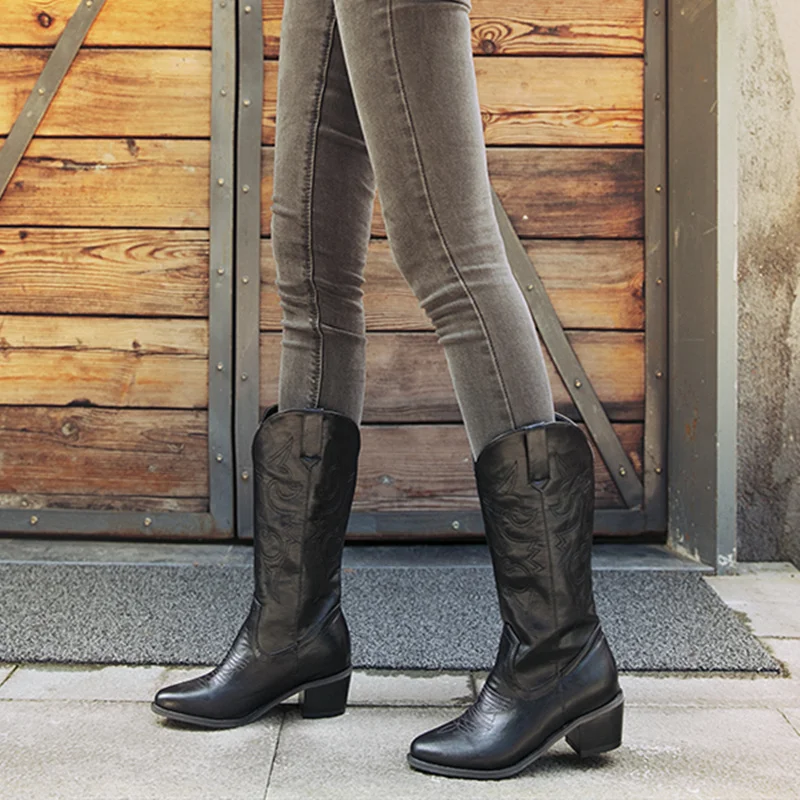 Classic Mid-calf Boots Women Fashion Embroidered Western Cowboy Boots for Women pu Leather Cowgirl Boots Low Heels Shoe Big Size
