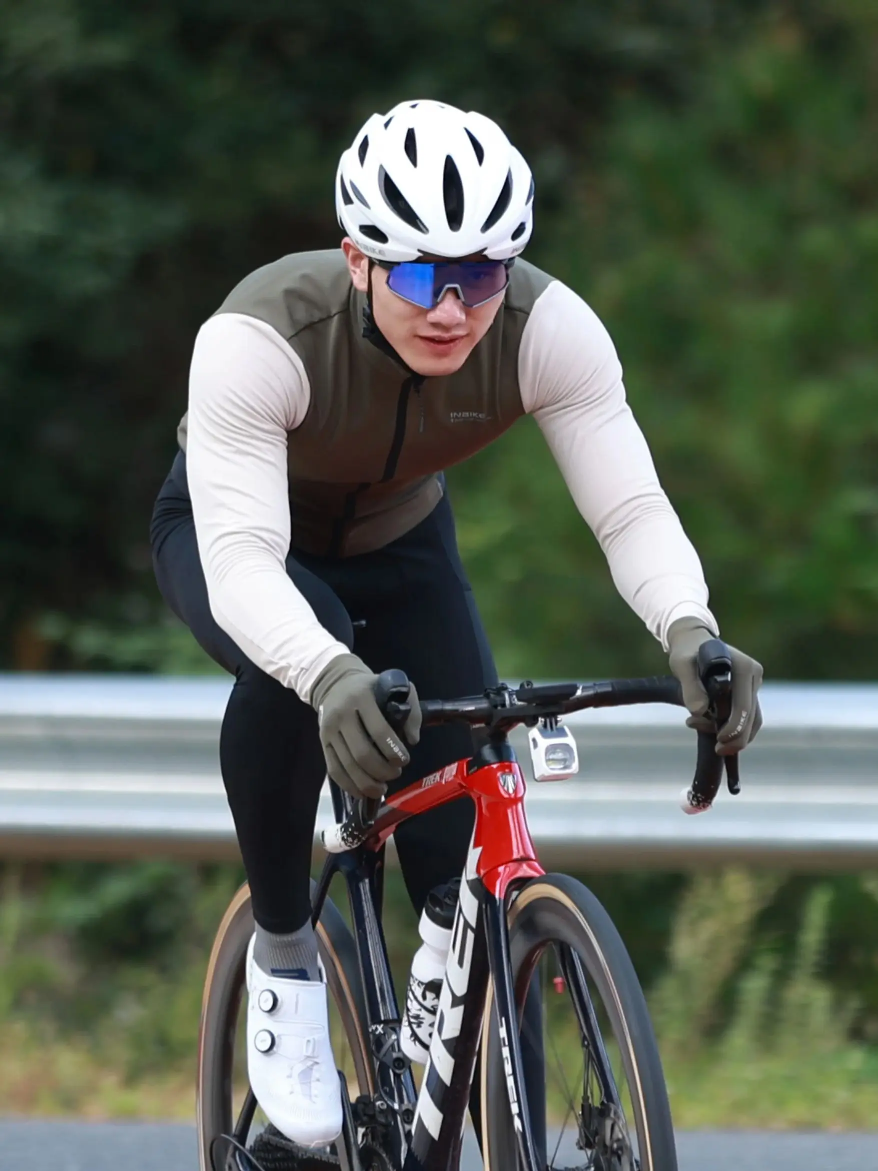 AliExpress INBIKE Winter Cycling Sets Men Fleece Bike Top Jersey Long Sleeve Bib Pants for Riding Suits with Pockets Men's Cycling Clothing