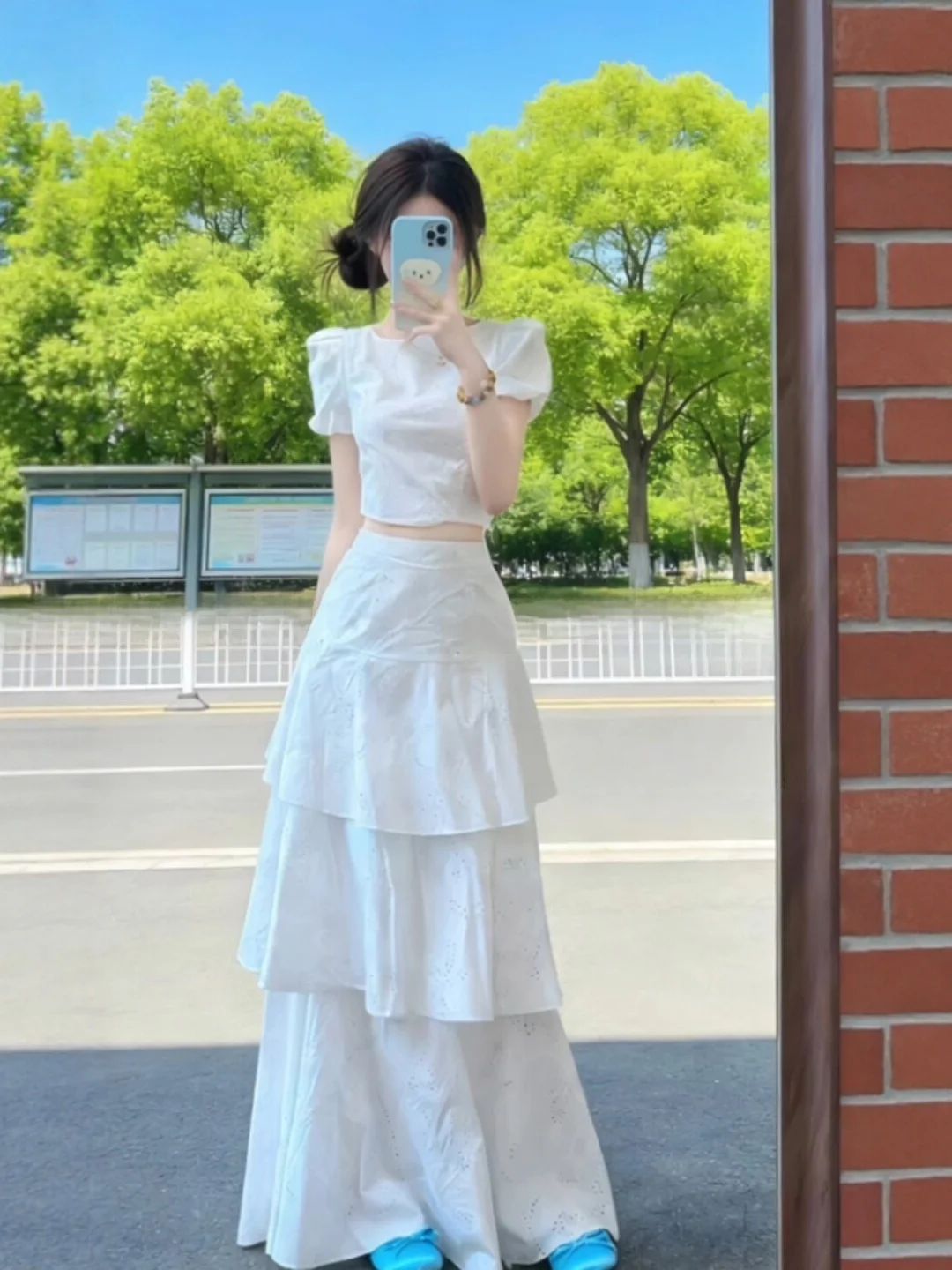 

Elegant Gentle Style Two-Piece Set Summer Comfortable Cotton Short Sleeve T-Shirt And Midi Skirt Women's Fashion Outfit