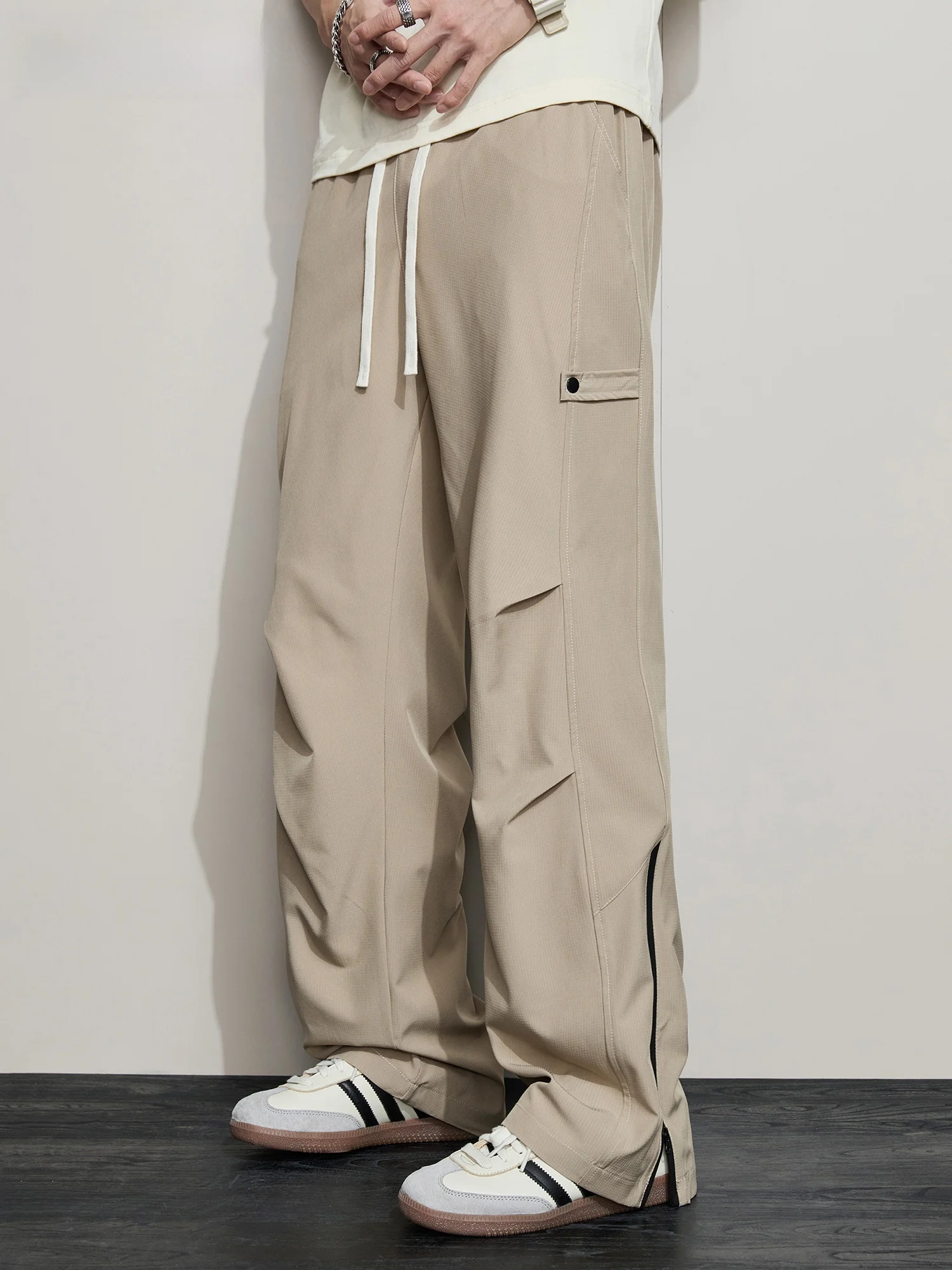 

GURBAKS мужские повседневные брюки свободного покроя американская уличная рабочая одежда брюки драпированный дизайн с разрезом длинные прямые джинсы