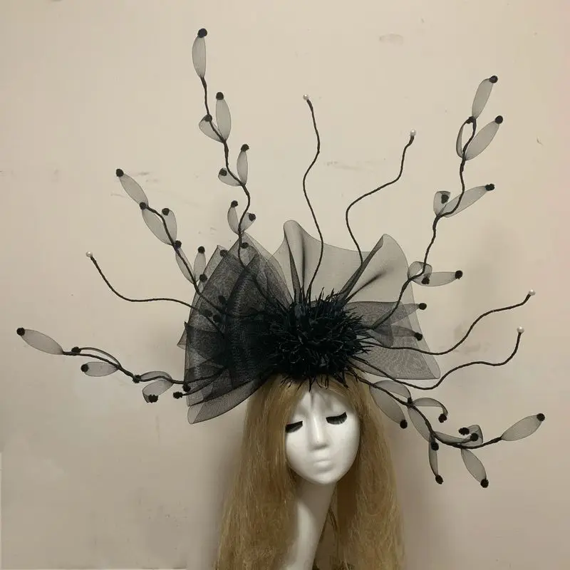 Original 3D branch-shaped retro and exaggerated large mesh headpiece for fashion shows performances and photo shoots wedding
