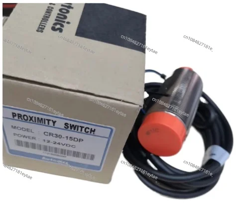

1PCS ORIGINAL CR30-15DP CR3015DP PROXIMITY SENSOR IN BOX NEW FREE SHIPPING