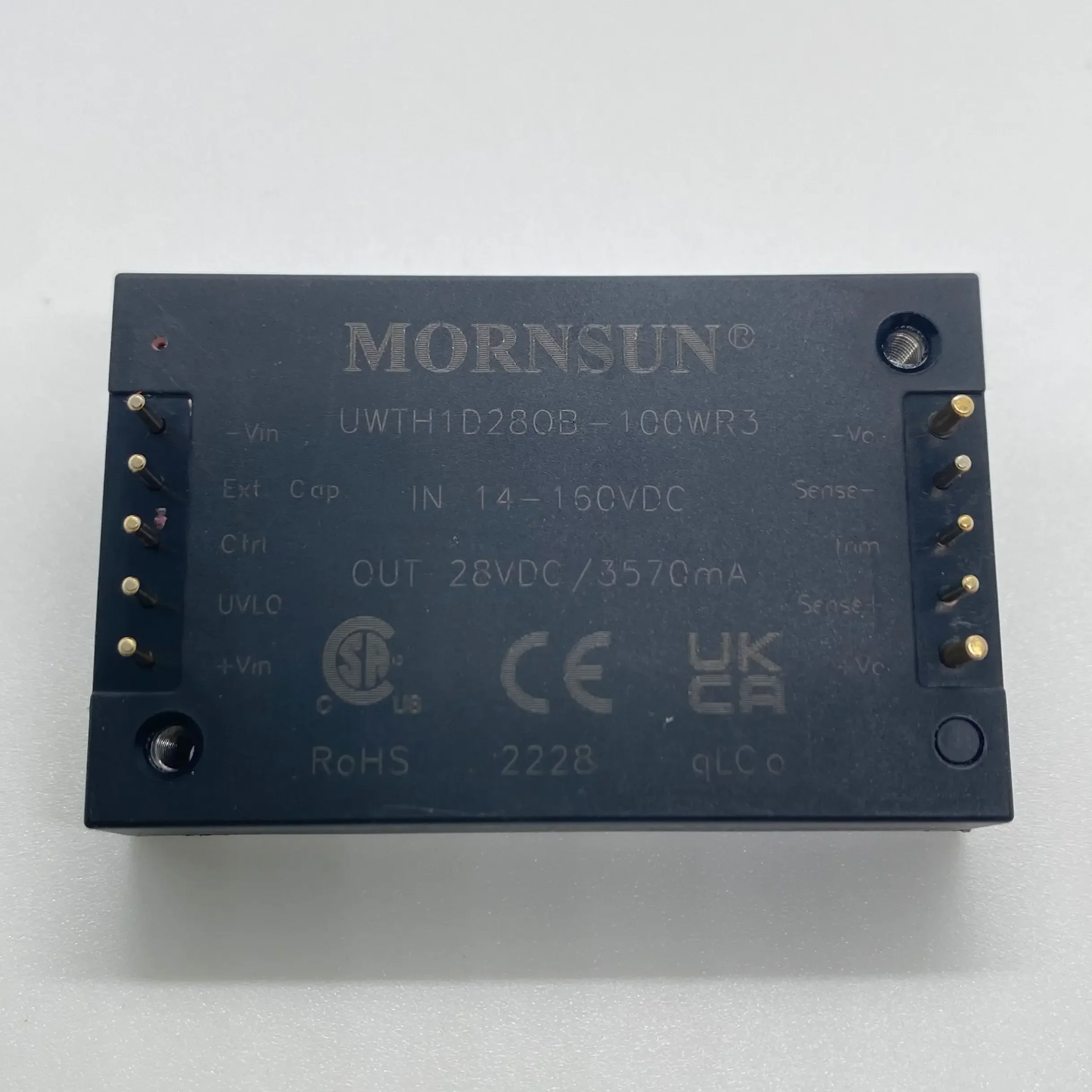 2025 UWTH1D12QB-100WHR3/1D15/1D24/1D28/1D48/1D54 High Quality Module Power Supply