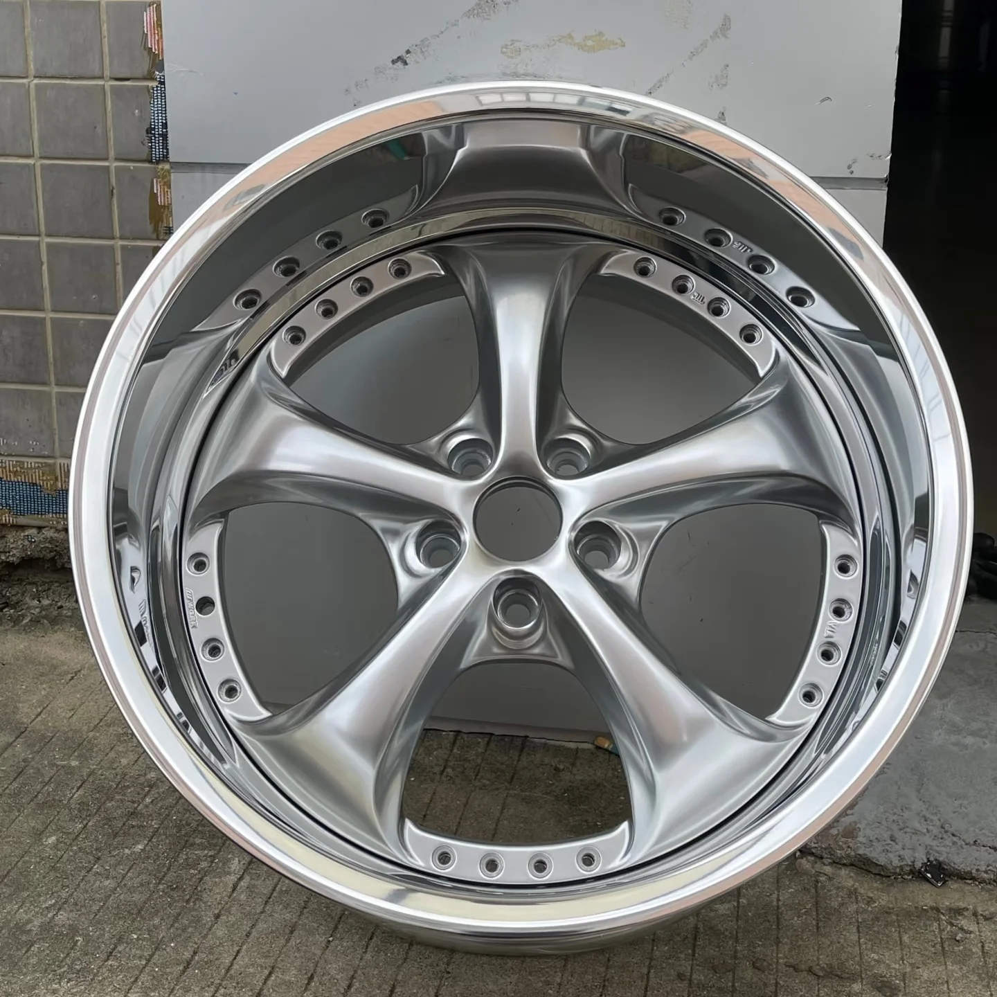 *forTwo-piece Forged Wheels, Sizes 17, 18, 19,- 22, 23, 24 Inches for Toyota, Honda, Ford, Mazda 5x100 5x110 5x115 5x108 5x114.3