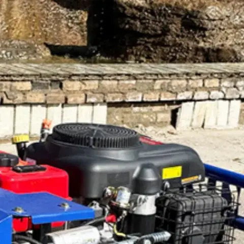 

Customized high-quality intelligent weed-removing robot with European 5-level emission standards lawn mower