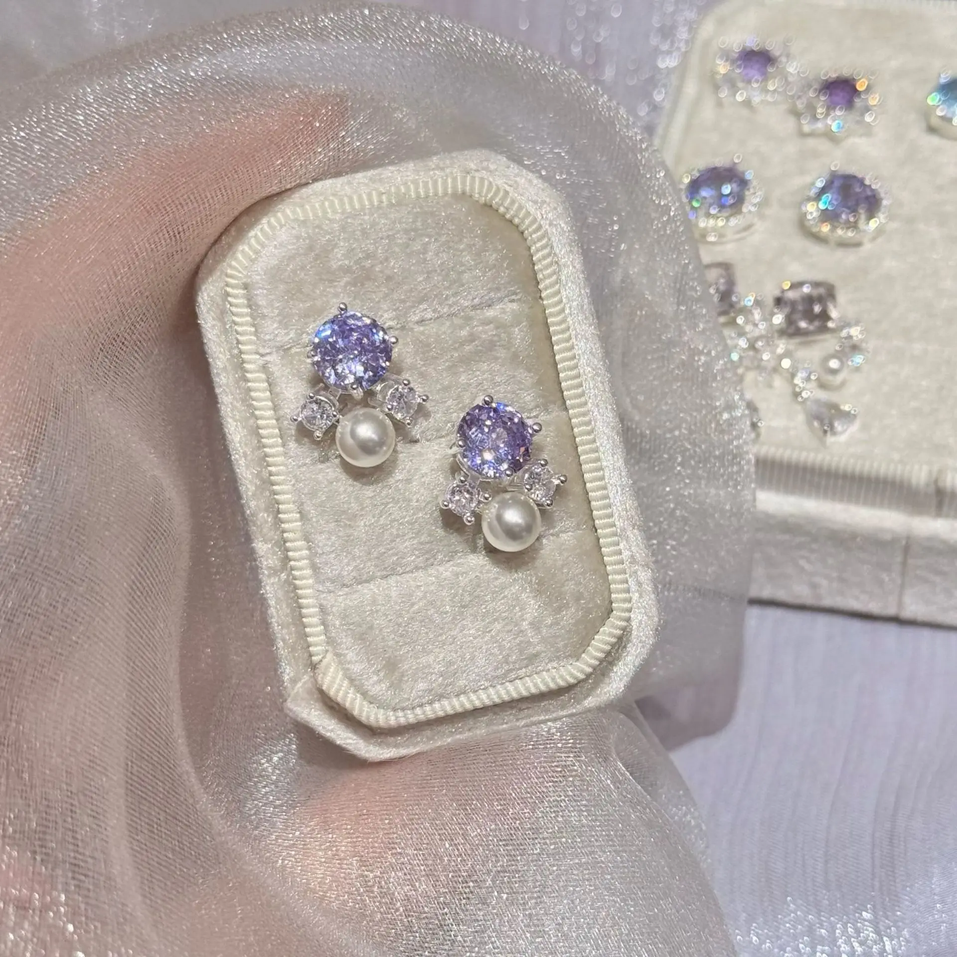 Stud Earrings Mini Square Heart Drop with White Cubic Zirconia Silver Post Lightweight Elegant Daily Jewelry for Women
