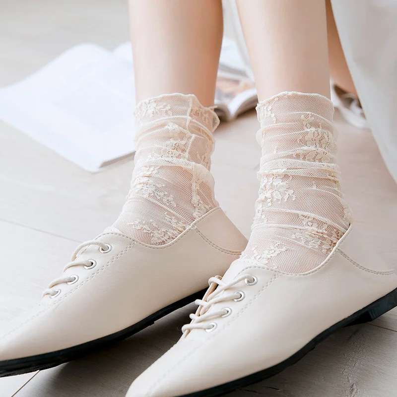 المرأة Harajuku السيدات تنفس شفافة الأزهار الدانتيل الجوارب الحلو شبكة جوارب شبكية لينة جوارب بأشكال مضحكة الجوارب سوكس