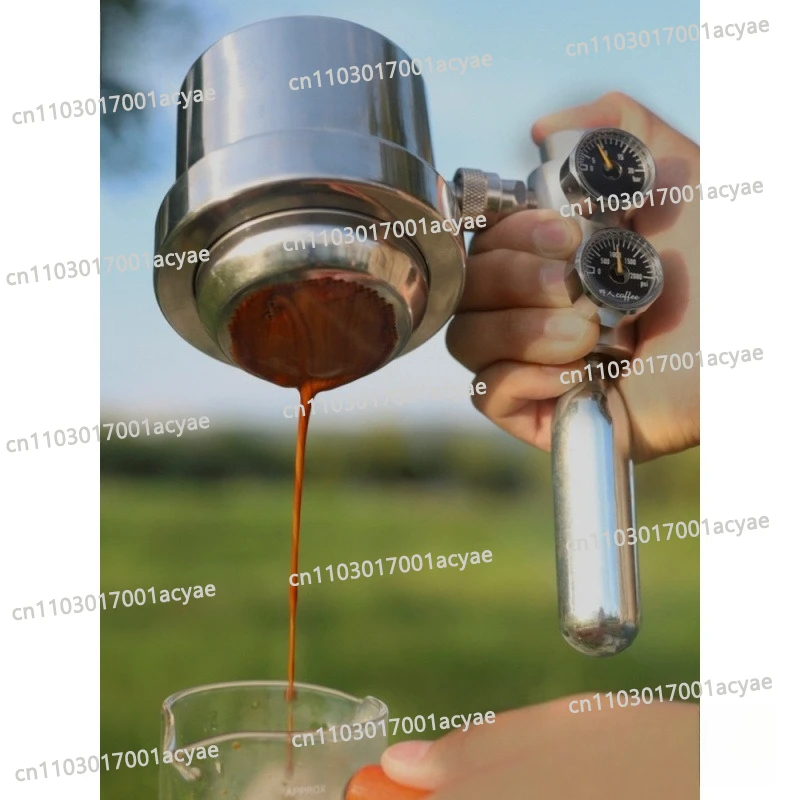 304 Stainless Steel 9Bar Pneumatic Coffee Maker - Portable Alternative to Traditional Espresso Machines