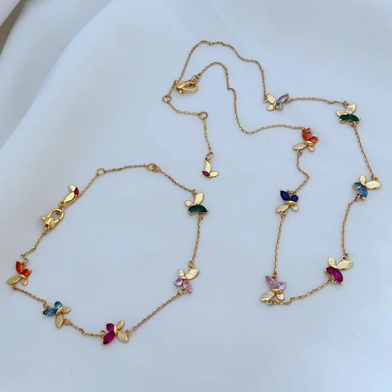 

Fashion Temperament Playful Lively Cute Seven Glass Color Butterfly Charm Collarbone Necklace Five Color Bracelet Set for Women