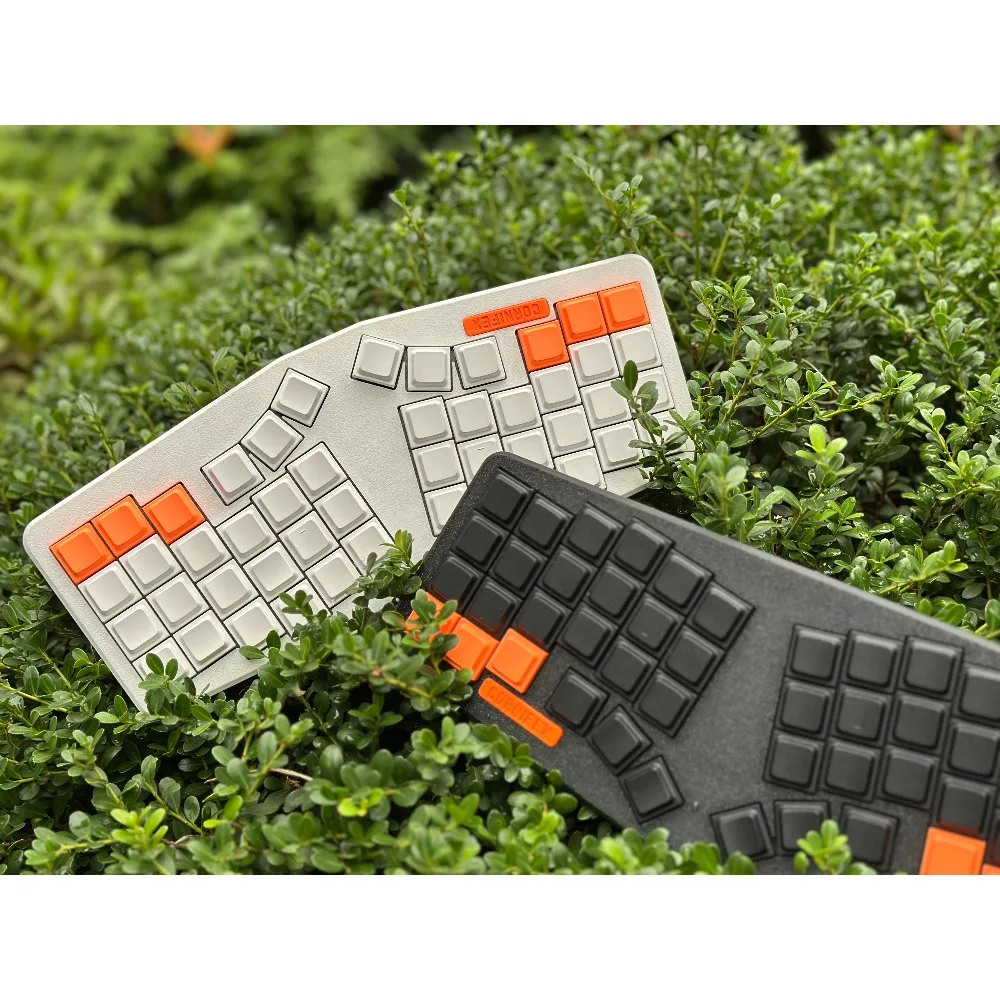 Cornifex48 Wired  Low Profile Mechanical Keyboard Compatible Choc V1 & V2 PLA Case Footan Classic Design Hot Pluggable QMK/VIAL