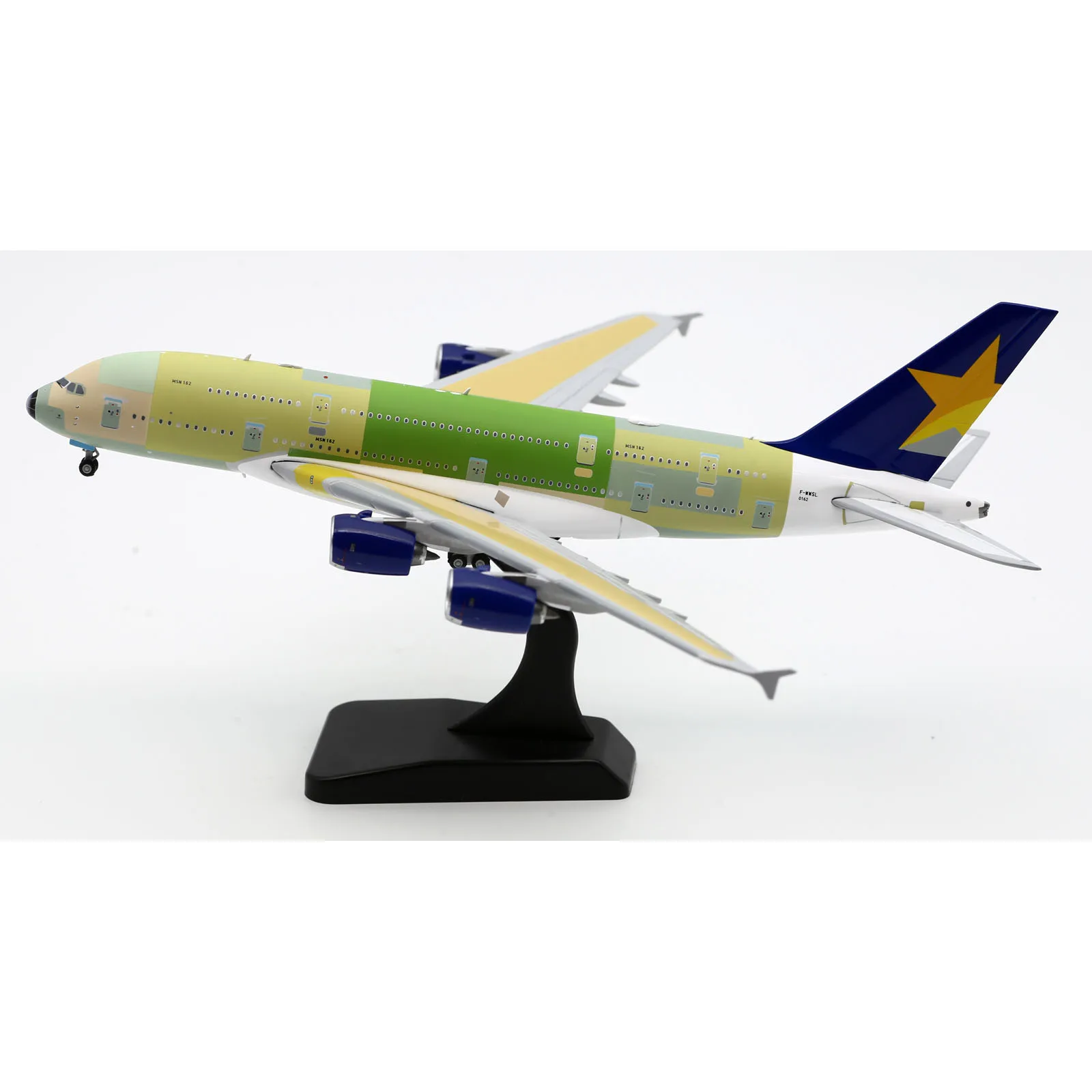 XX4469 Alloy Collectible Plane Gift JC Wings 1:400 SKYMARK Airline 