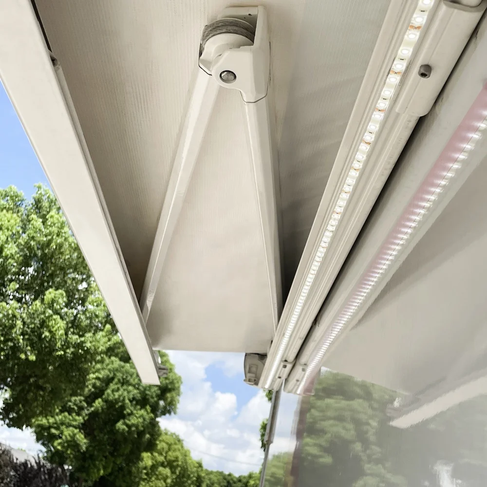 

Wareda Caravan Accessories Windproof Side Mounted Rv Awning Electric Camper Sun Shade Screen Room Tent With Led Light