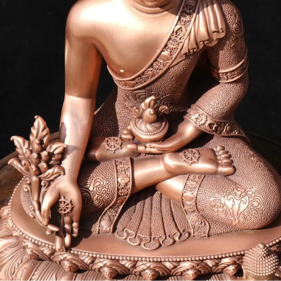 DSA home decoration ornaments, pharmacist Buddha red copper pattern cassock Tibetan small Buddha handicraft ornaments