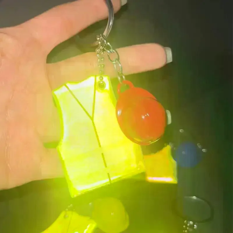 Creative Vest And Safety Helmet Shaped Keychain Night Travel Reflective Pendant For Backpack Luggage Accessories