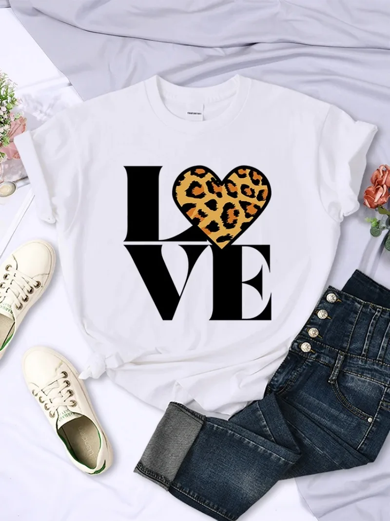 Women T Shirt Fashion Casual Short Sleeve Hip Hop Cool Clothes Breathable Oversize Tshirt Female Vintage Leopard Love Forever