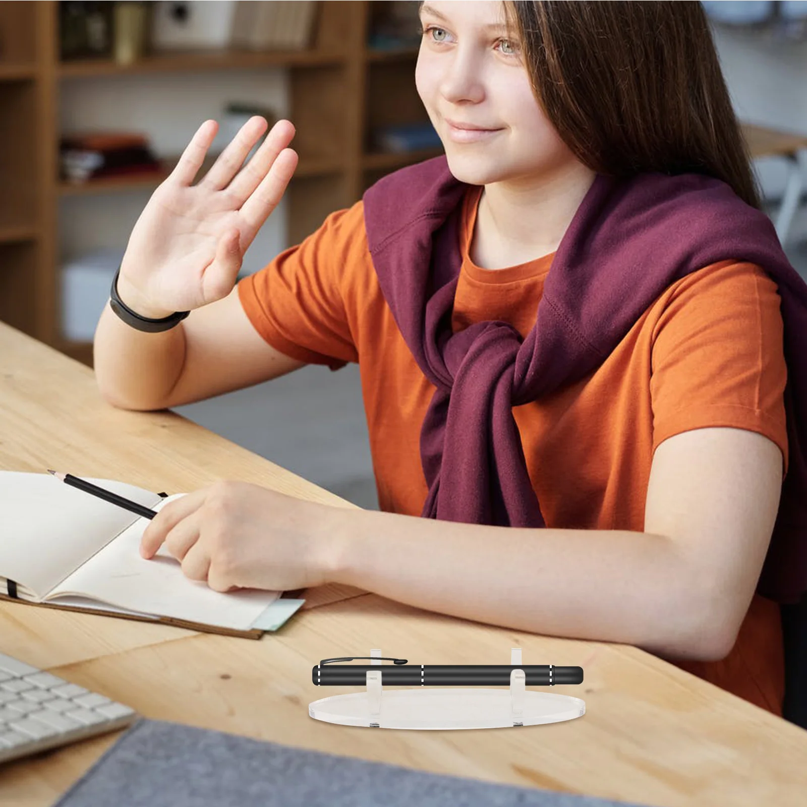 

2Pcs Acrylic Pen Display Rack Transparent Stationery Holder for Fountain Pen Tattoo Pens Desk Storage Home Office Supply