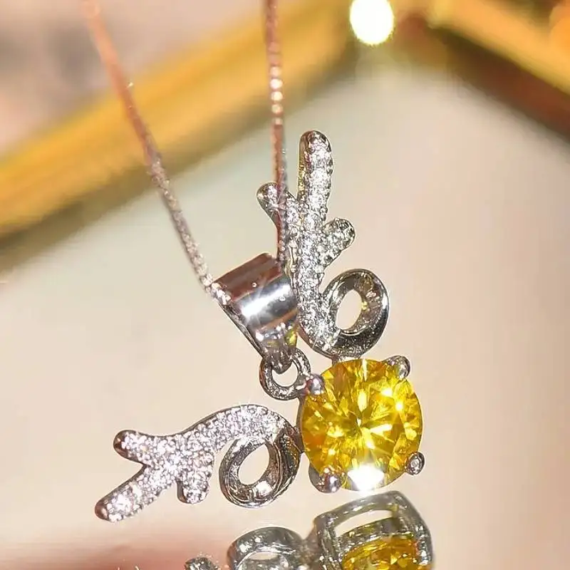 Huitan Charmante Damen-Halskette mit Anhänger, EIK-Design, eingelegt, glänzendes Gelb, CZ-Accessoires für Party, Alltag, Weihnachten, trendiger Schmuck