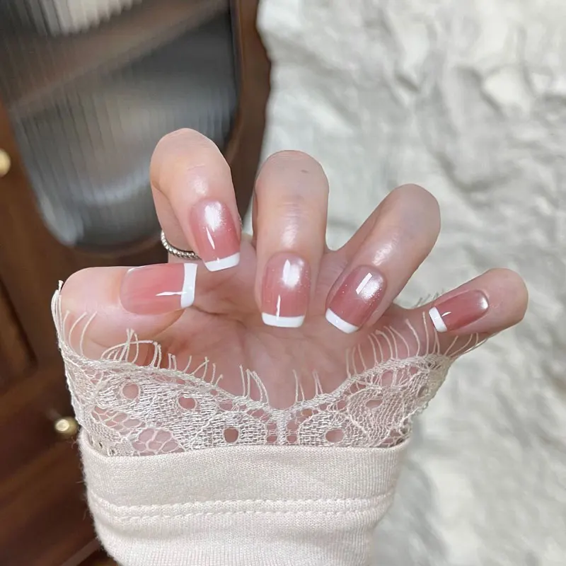 10 Stück Französischer Stil Rosa Katzenaugen-Optik mit Weißem Rand Aufklebbare Nägel Tragbare Nägel Kurze Quadratische Kunstnägel Wiederverwendbare Nägel – Detail 3