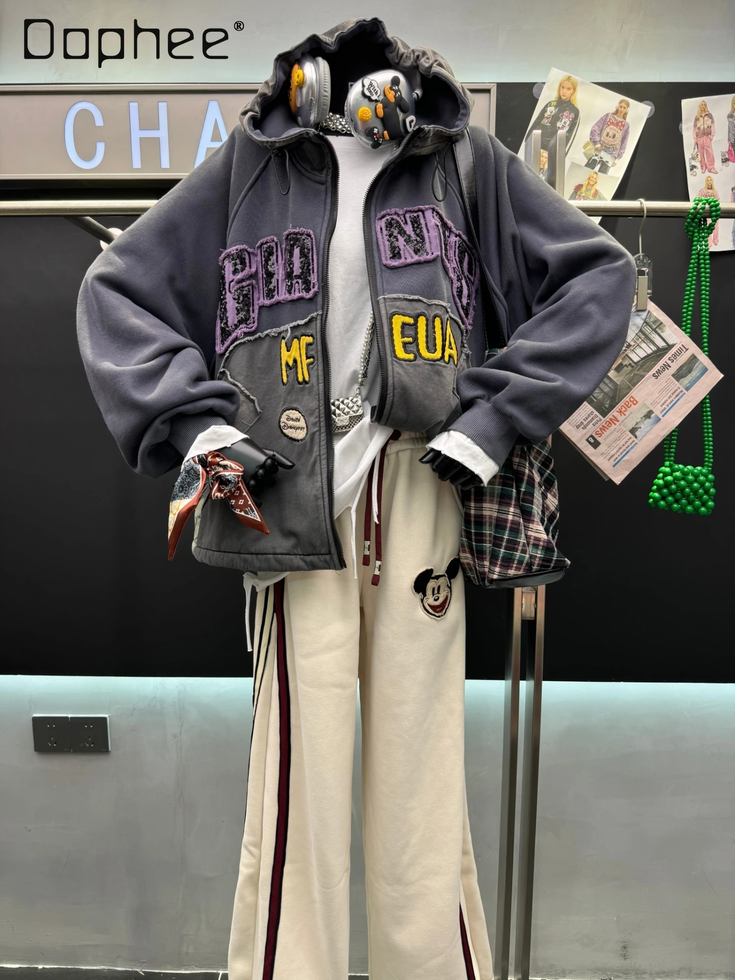 

European Style Gray Hooded Jacket 2025 Autumn Winter Heavy Embroidery Letter Fleece Sweatshirt Women Loose Zipper Sports Jacket