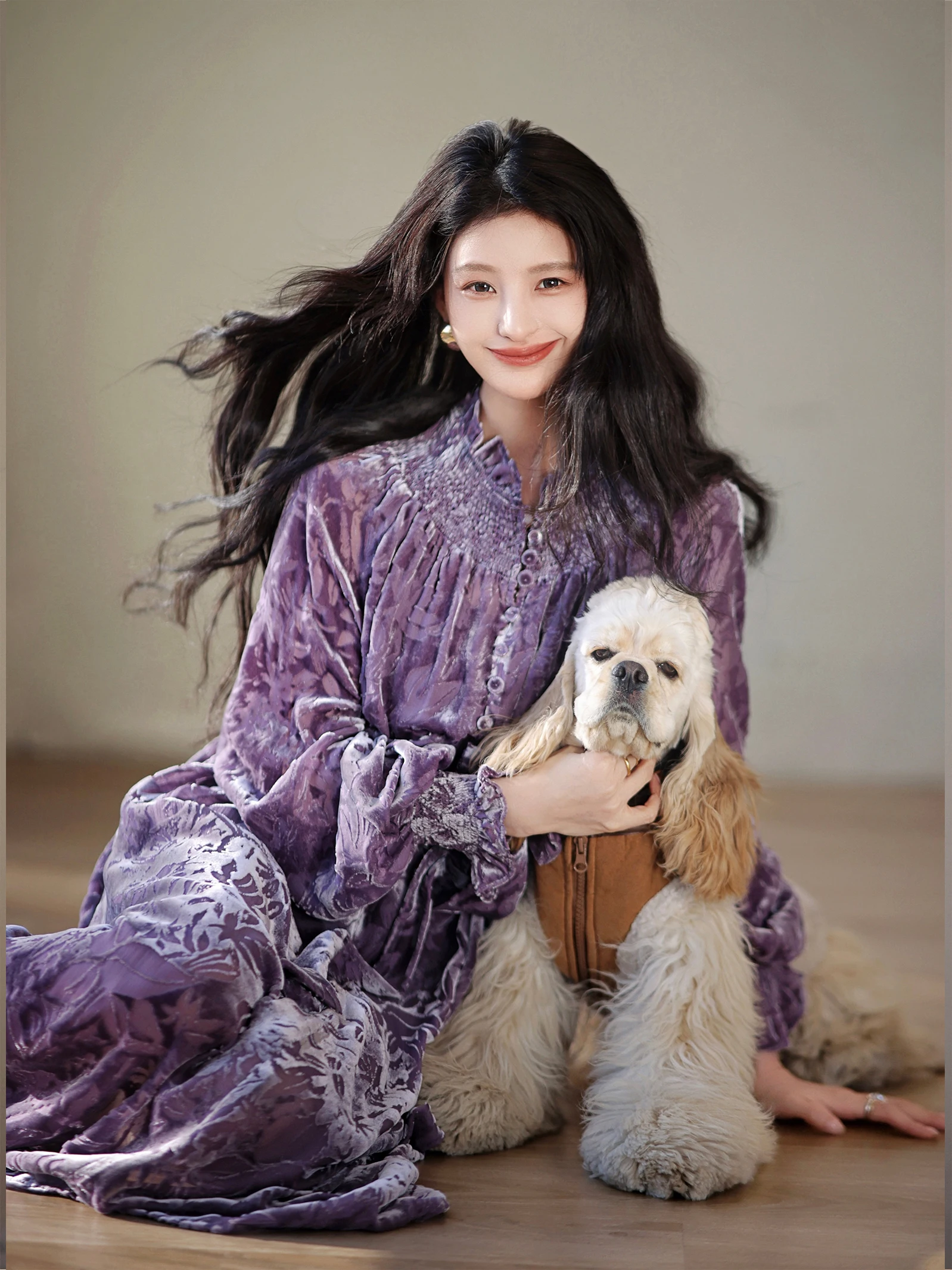 

Женское зимнее повседневное платье Zhaodaxi из бархата и шелка с цветочным узором и деревянным воротником, с длинными рукавами