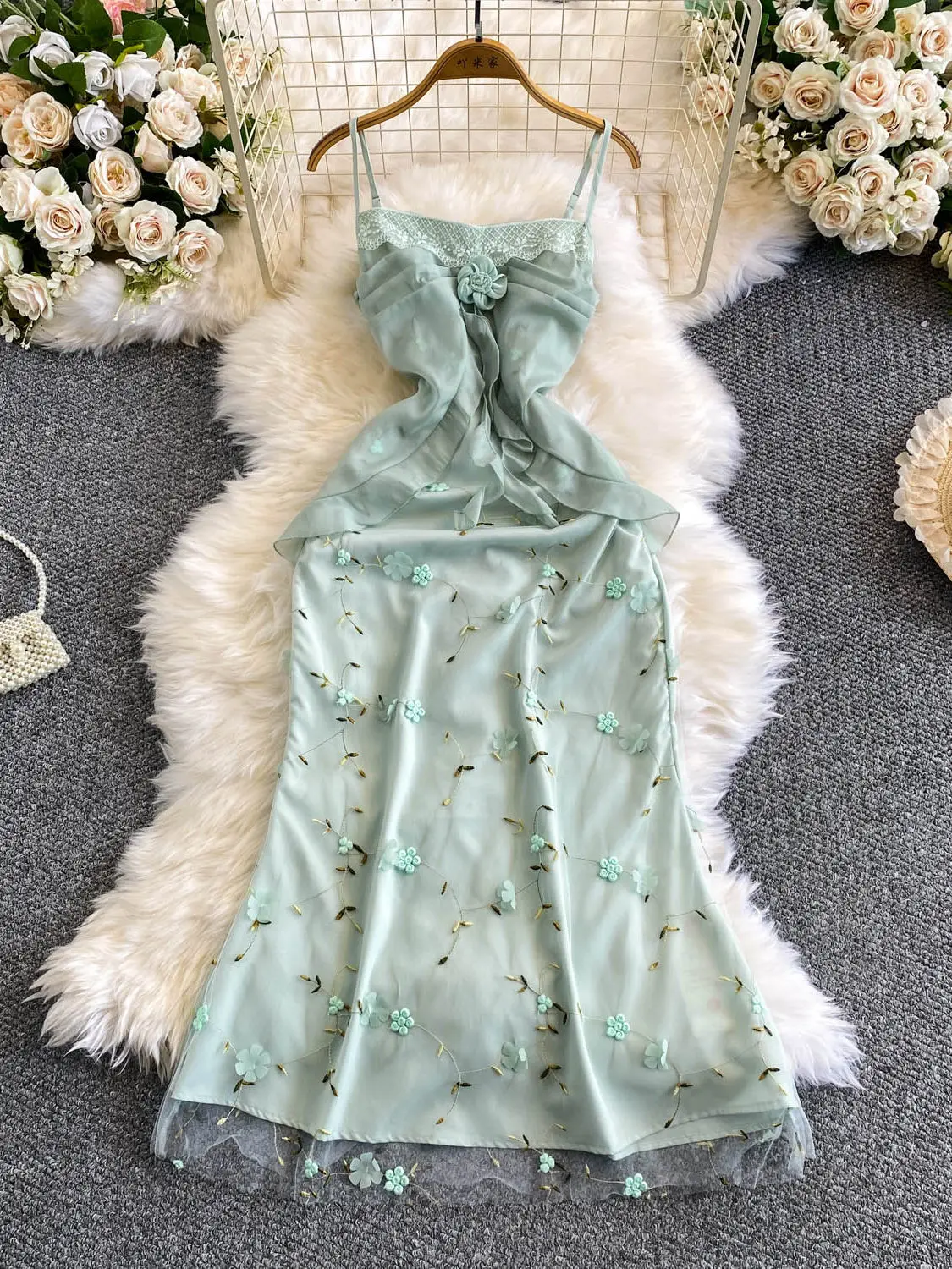 

Women Green Floral Strapless Cami Dress Vintage Elegant Sleeveless A-line Mini Dress One Piece Frocks for Women Summer 2026 New