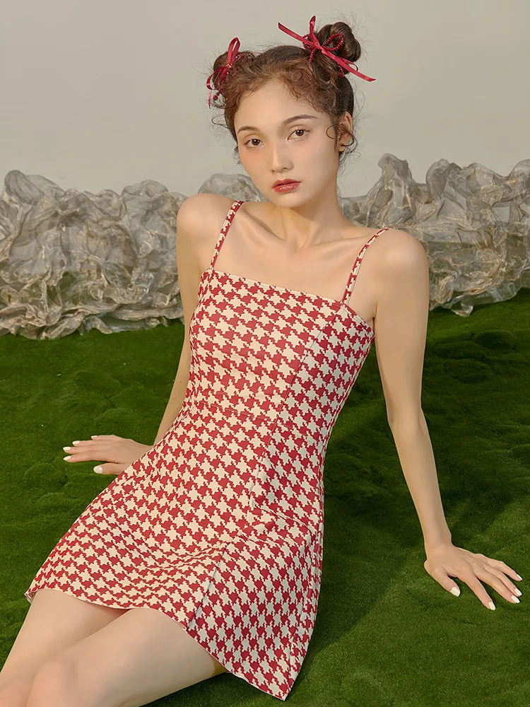 

Xu Su Su Original Heart-Tobbing Conservative Bubble-Sve One-Piece Swimsuit for Women Beautiful Beachwear Retro Sle