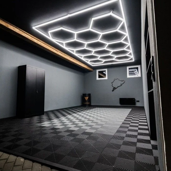 Etop 110V-220V Honeycomb Hexagon Portable Ceiling LED Workshop Light IP65 Rating 6000K Daylight Hang Hook Floor Stand Mounts