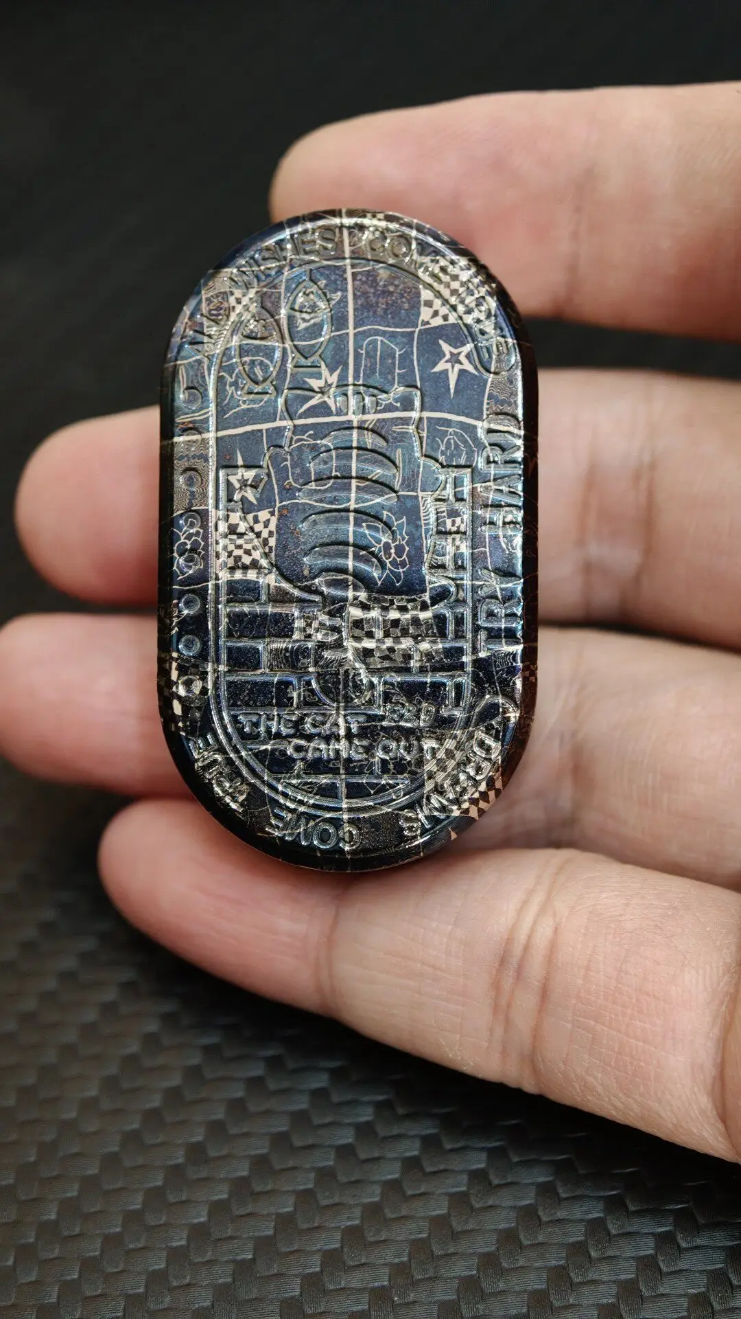 Used EDC Fz F2.9 Face Malaysia Push Card EDC Decompression Toy