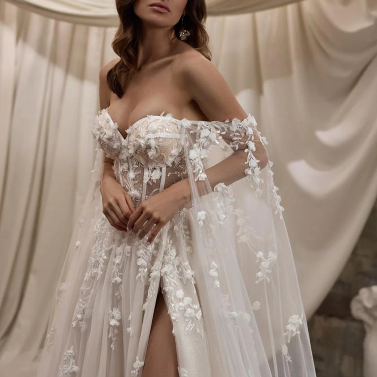 Luksusowe suknie ślubne z koronką, dekolt w serduszko, bez pleców, aplikacje, suknia balowa z trenem, długa suknia ślubna z rozcięciem, Vestidos Novia