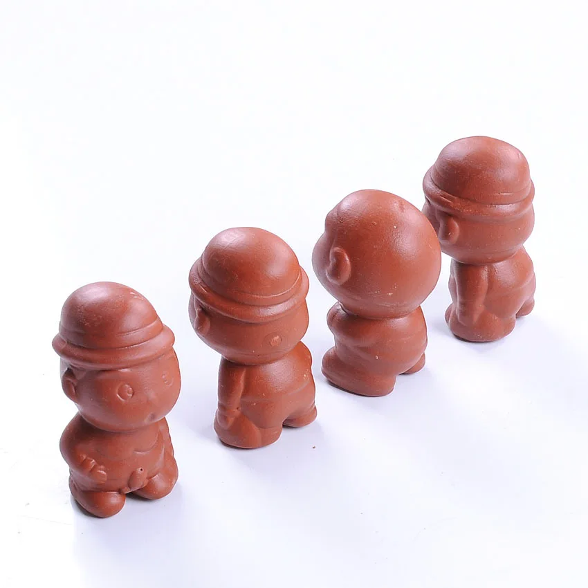 4pcs/Set Random Pattern Purple Clay Tea Pet Pee Boy Dolls Chinese Yixing Zisha Home Decorations for Tea Tray