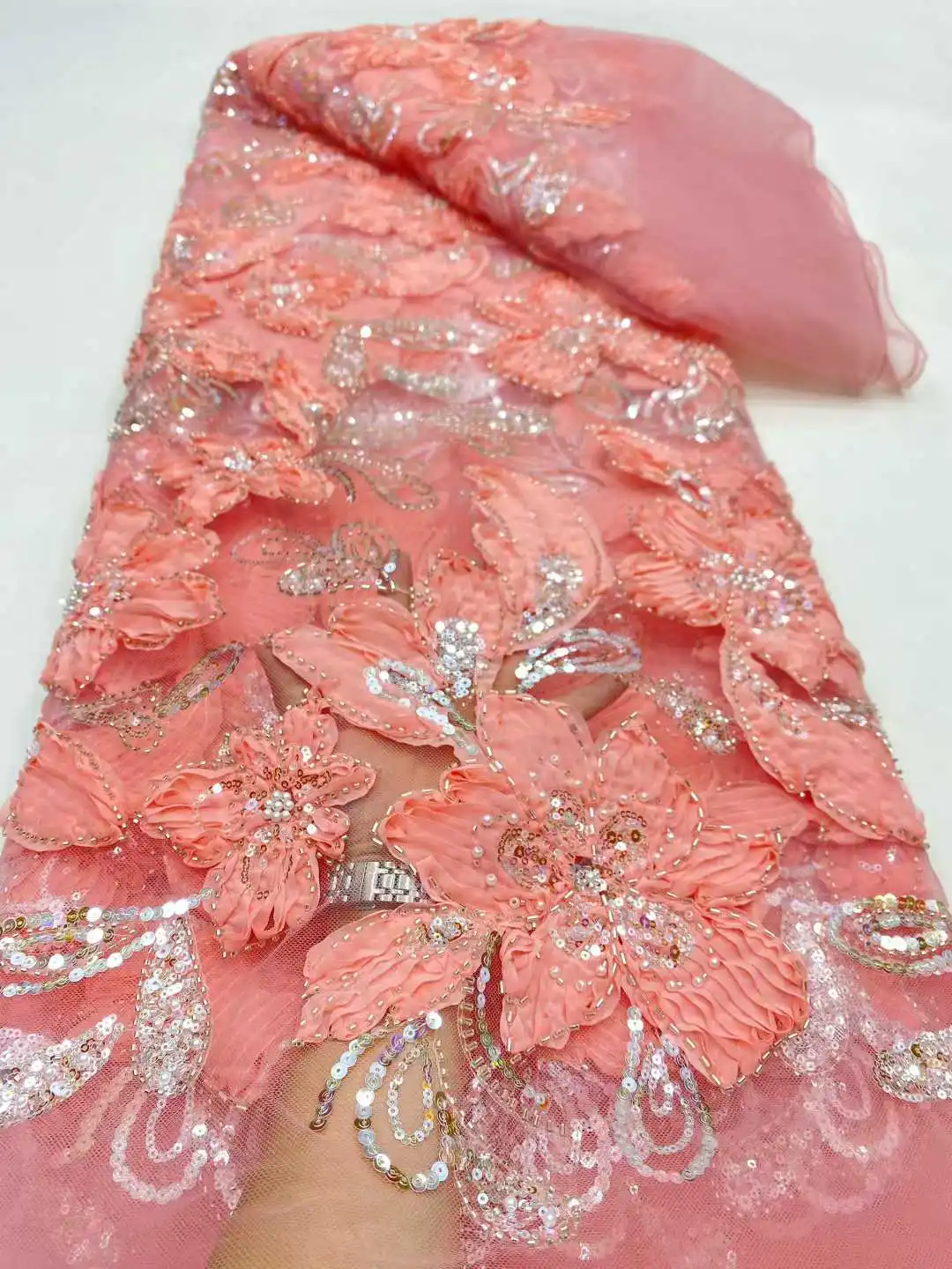 Tela de encaje de tul africano, tejido de encaje bordado con cuentas nigerianas 3d de alta calidad para vestidos de novia, superventas, 2026