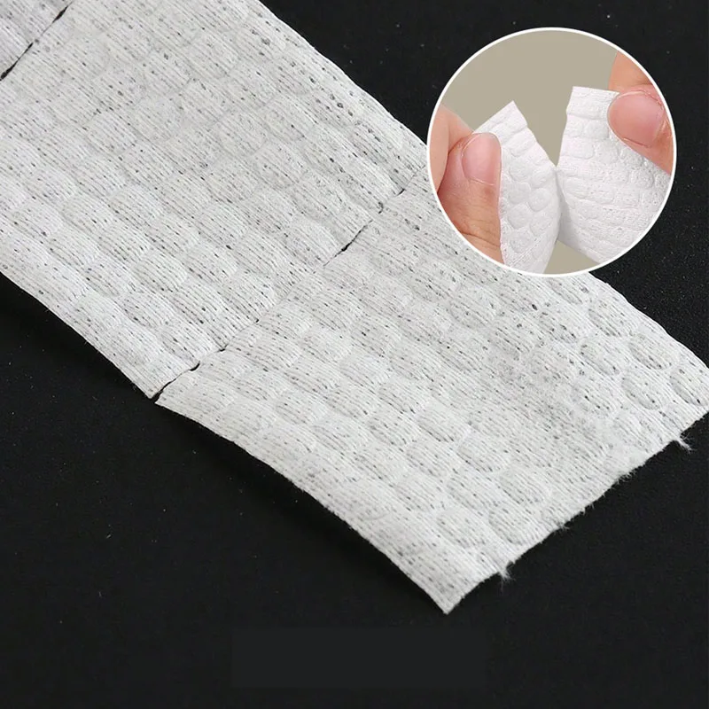 1ロール/1000枚入り ネイルアート ネイルリムーバー コットンペーパー ネイルツール 5*5cm ソフトで毛抜けしないコットン ネイルサロン専用ワイプ